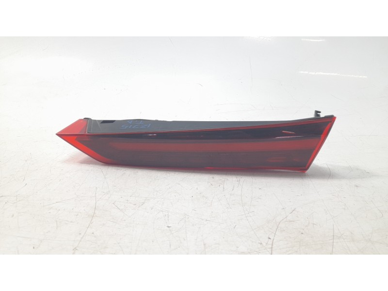 Recambio de piloto trasero derecho interior para volvo s60 iii (224) t5 referencia OEM IAM 31468206  