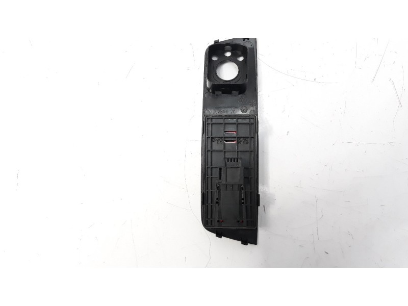 Recambio de mando elevalunas delantero izquierdo para audi a1 sportback (8xf) attracted referencia OEM IAM 8U0959851  