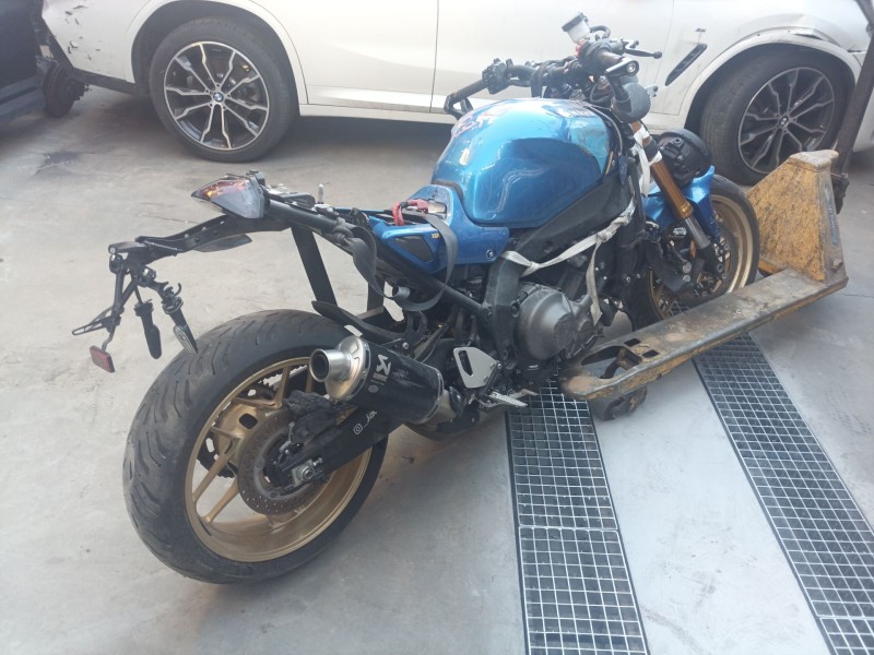 yamaha xsr 900 del año 2023