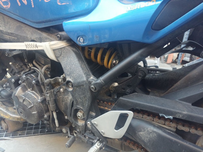 Recambio de amortiguador trasero para yamaha xsr 900 referencia OEM IAM   