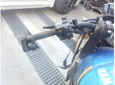 Recambio de piña luces izquierda para yamaha xsr 900 referencia OEM IAM   