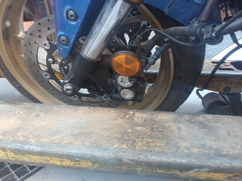 Recambio de pinza de freno delantera izquierda para yamaha xsr 900 referencia OEM IAM   