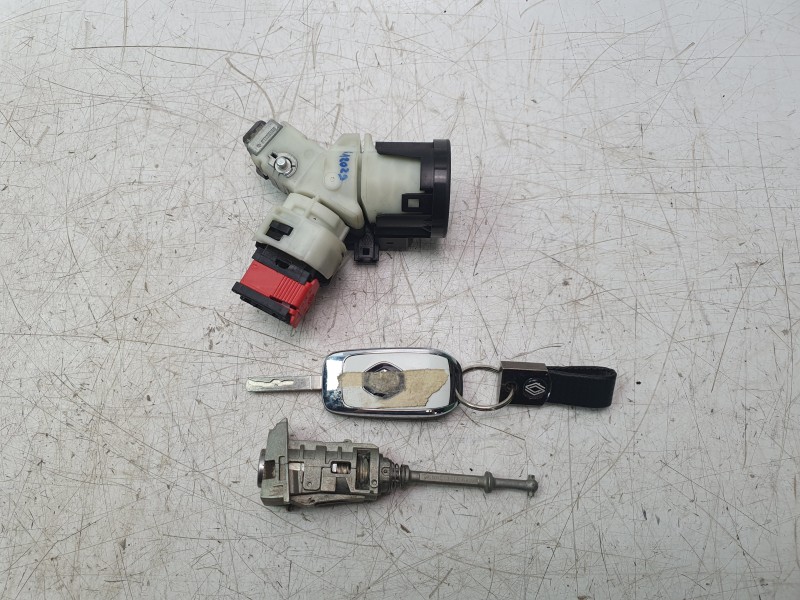 Recambio de conmutador de arranque para renault clio v intens referencia OEM IAM 251503985R  