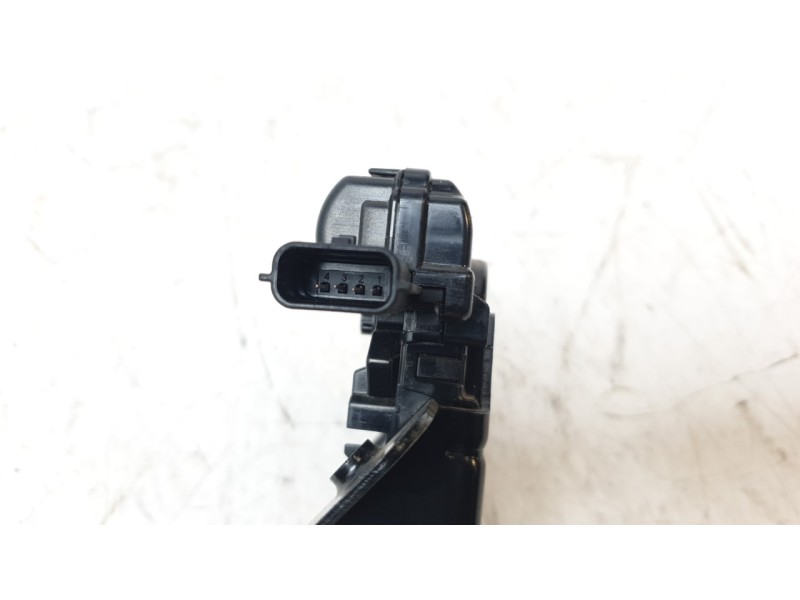 Recambio de cerradura maletero / porton para renault clio v intens referencia OEM IAM 846304010R  