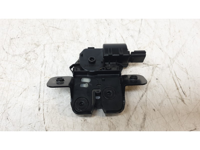 Recambio de cerradura maletero / porton para renault clio v intens referencia OEM IAM 846304010R  