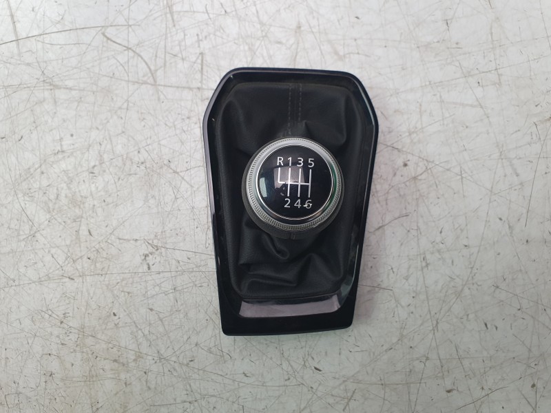 Recambio de pomo palanca cambio para renault clio v intens referencia OEM IAM 341025198R  