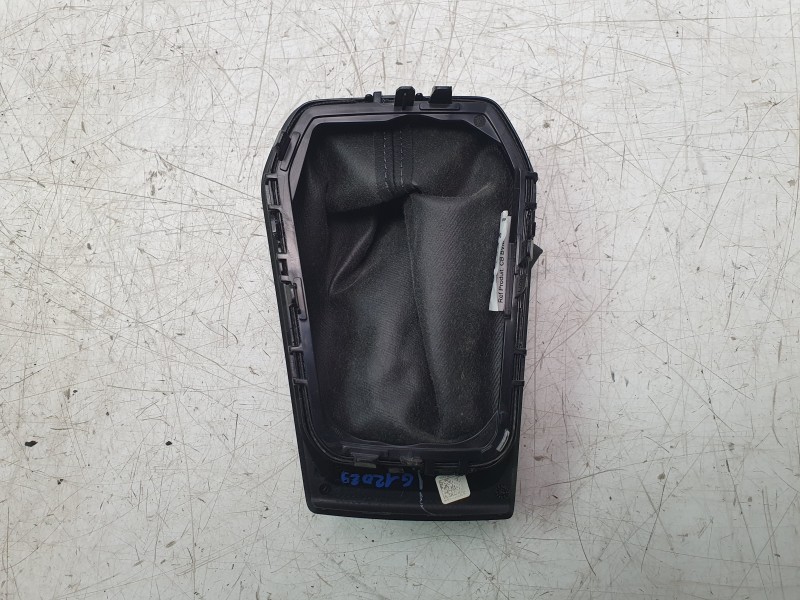 Recambio de pomo palanca cambio para renault clio v intens referencia OEM IAM 341025198R  