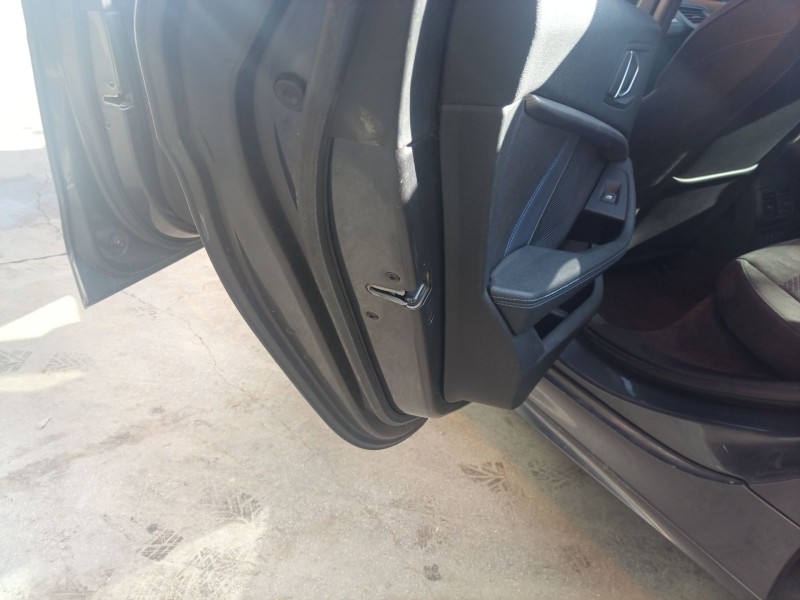 Recambio de cerradura puerta trasera izquierda para bmw 1 (f40) 118 d referencia OEM IAM   