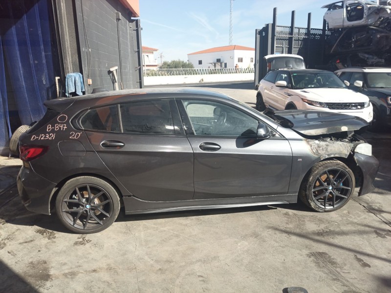 bmw 1 (f40) del año 2020