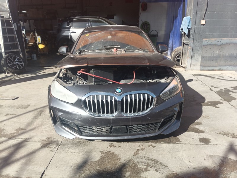 bmw 1 (f40) del año 2020