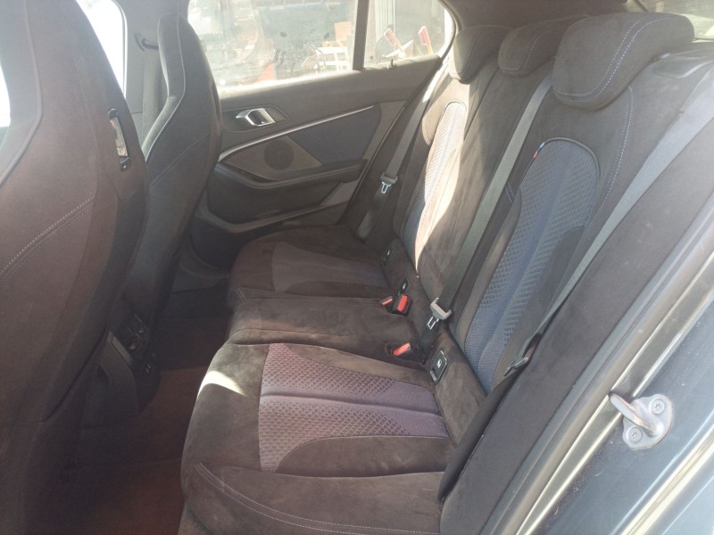 bmw 1 (f40) del año 2020