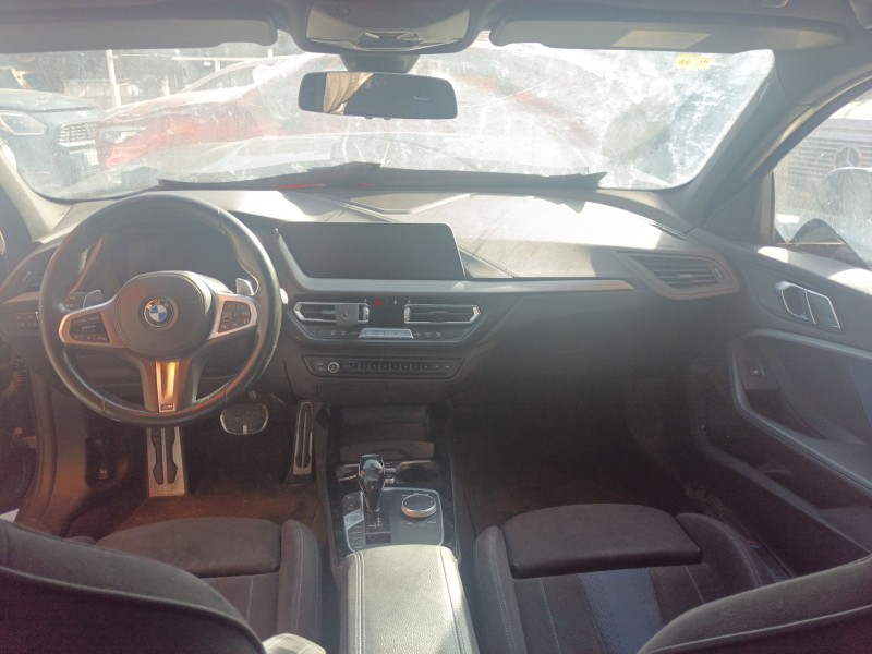 bmw 1 (f40) del año 2020