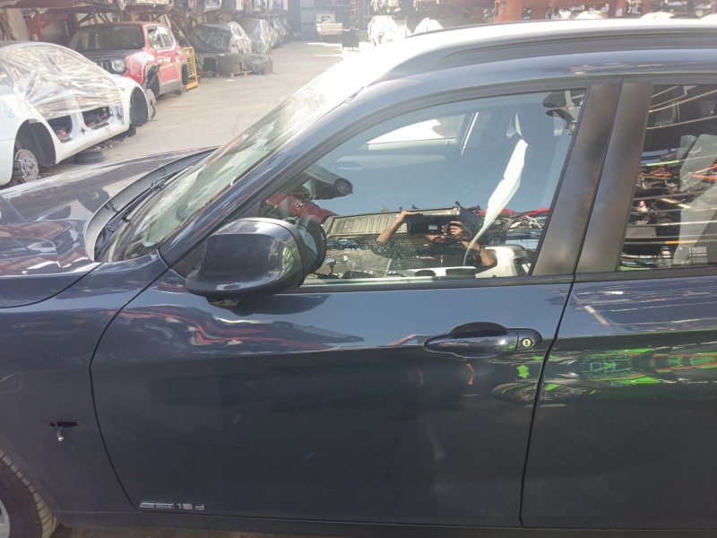 Recambio de puerta delantera izquierda para bmw x1 (e84) sdrive 18 d referencia OEM IAM   