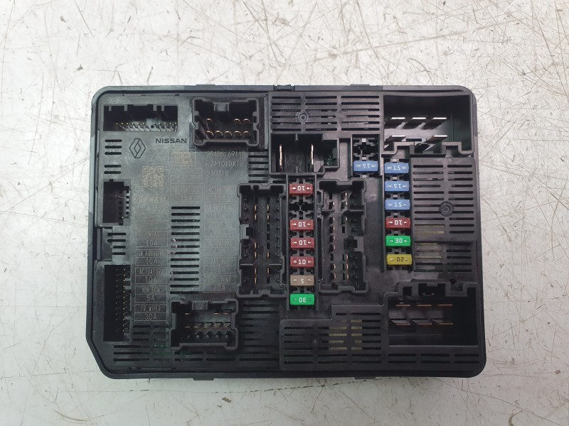 Recambio de caja reles / fusibles para nissan townstar furgoneta/monovolumen (xfk) 1.3 referencia OEM IAM 284B66911R  