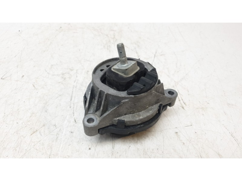 Recambio de soporte motor derecho para bmw serie 3 gran turismo (f34) 2.0 turbodiesel referencia OEM IAM 685941201  