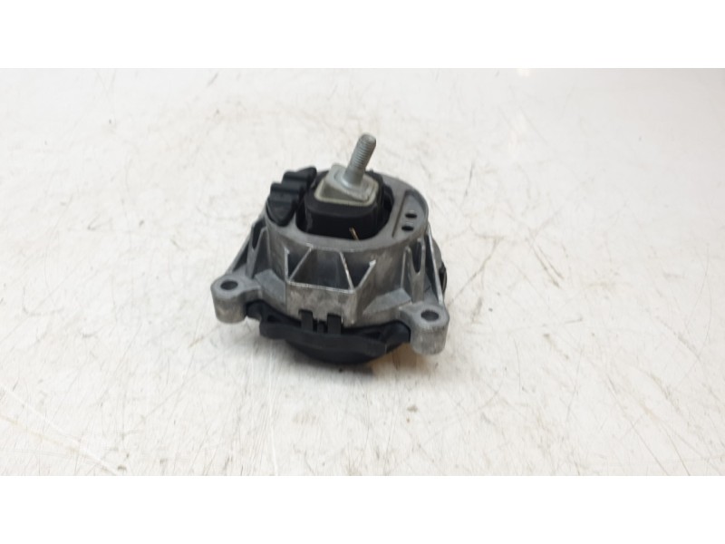 Recambio de soporte motor derecho para bmw serie 3 gran turismo (f34) 2.0 turbodiesel referencia OEM IAM 685941201  