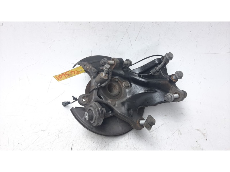 Recambio de mangueta trasera izquierda para opel insignia berlina 2.0 16v cdti referencia OEM IAM 13219216  