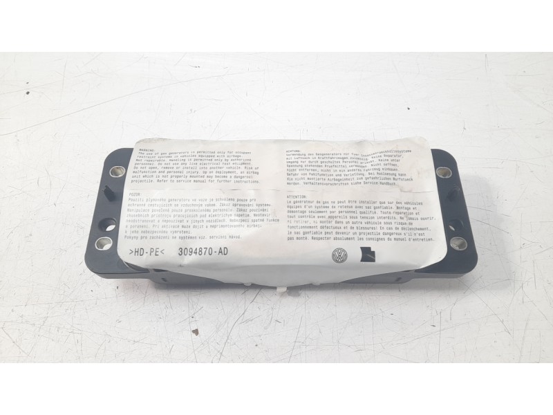 Recambio de airbag delantero derecho para volkswagen polo edition referencia OEM IAM 6F0880204  