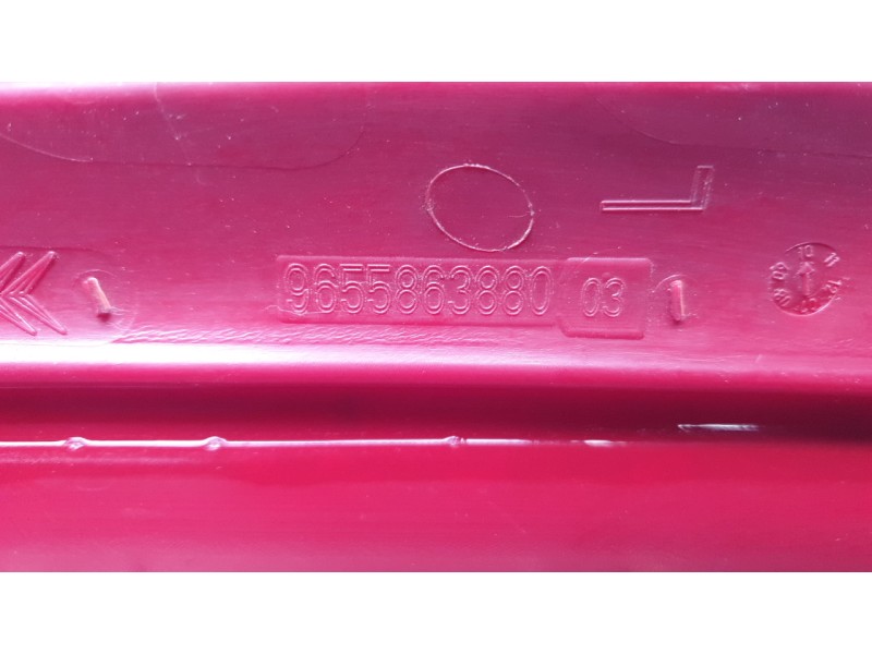 Recambio de piloto trasero izquierdo para citroën c4 ii (nc_) 1.6 hdi 90 referencia OEM IAM 9655863880  