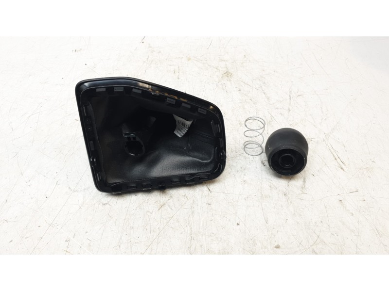 Recambio de pomo palanca cambio para nissan townstar furgoneta/monovolumen (xfk) 1.3 referencia OEM IAM 969353386R  