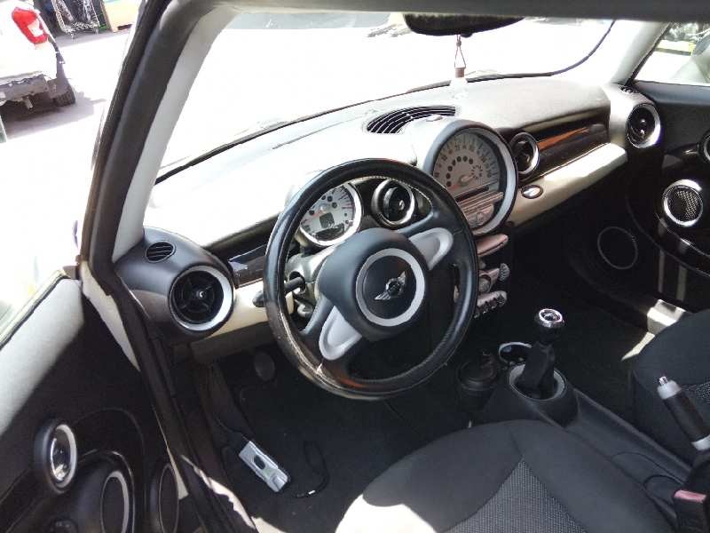 mini mini (r56) del año 2008