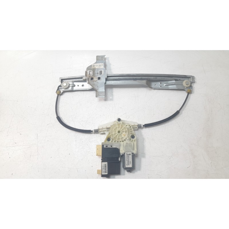 Recambio de elevalunas delantero derecho para citroën c4 ii (nc_) 1.6 hdi 90 referencia OEM IAM 9681574880 106074701 111756