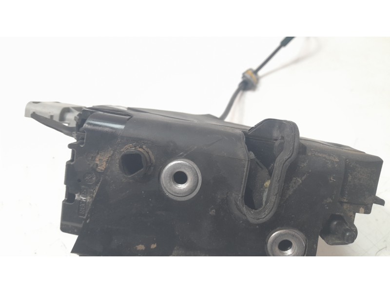 Recambio de cerradura puerta trasera derecha para citroën c4 ii (nc_) 1.6 hdi 90 referencia OEM IAM 45987097  