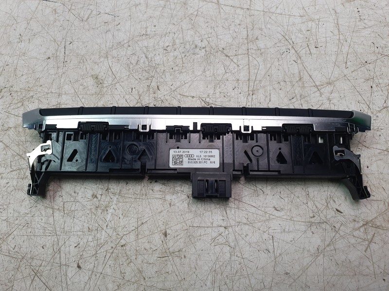 Recambio de warning para audi a3 sportback (8vf) 30 tdi s line referencia OEM IAM 8V0925301GF  