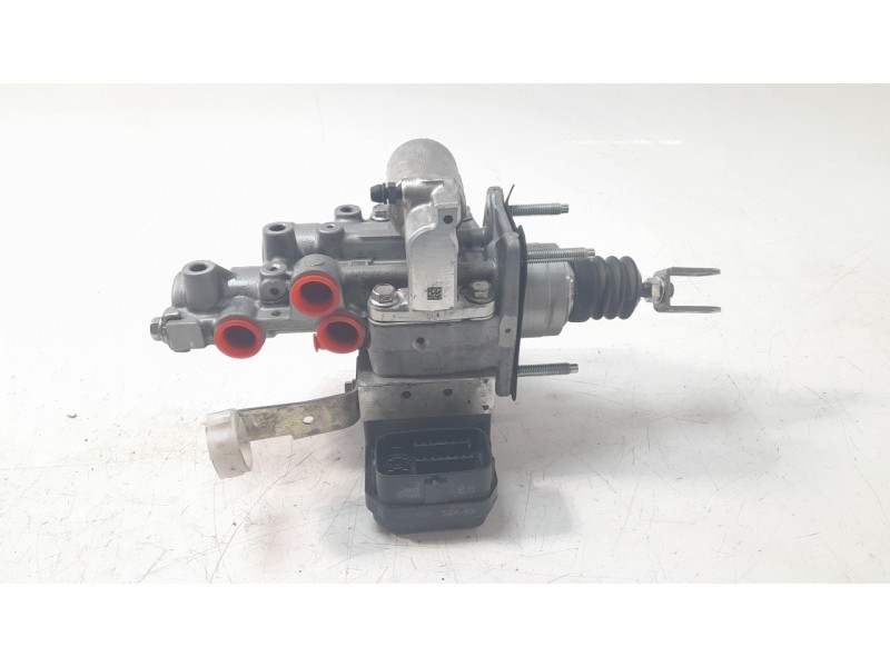Recambio de bomba freno para toyota corolla (e21) hybrid active referencia OEM IAM 4727047040  