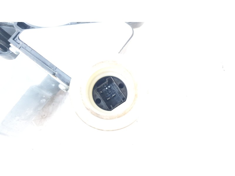 Recambio de elevalunas delantero derecho para toyota corolla (e21) hybrid active referencia OEM IAM 6981002721  