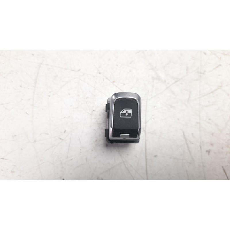 Recambio de mando elevalunas delantero derecho para audi a3 sportback (8vf) 30 tdi s line referencia OEM IAM 8V0959855C  