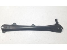 Recambio de travesaño inferior para toyota corolla (e21) hybrid active referencia OEM IAM 5110702190  