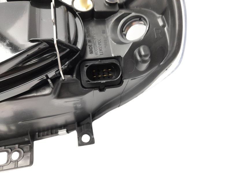 Recambio de faro derecho para seat ibiza (6k1) referencia OEM IAM 6K1941043A 10121121003 10121121003 , ST0314803 , 11852004 , 90