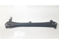 Recambio de travesaño inferior para toyota corolla (e21) hybrid active referencia OEM IAM 5110802190  