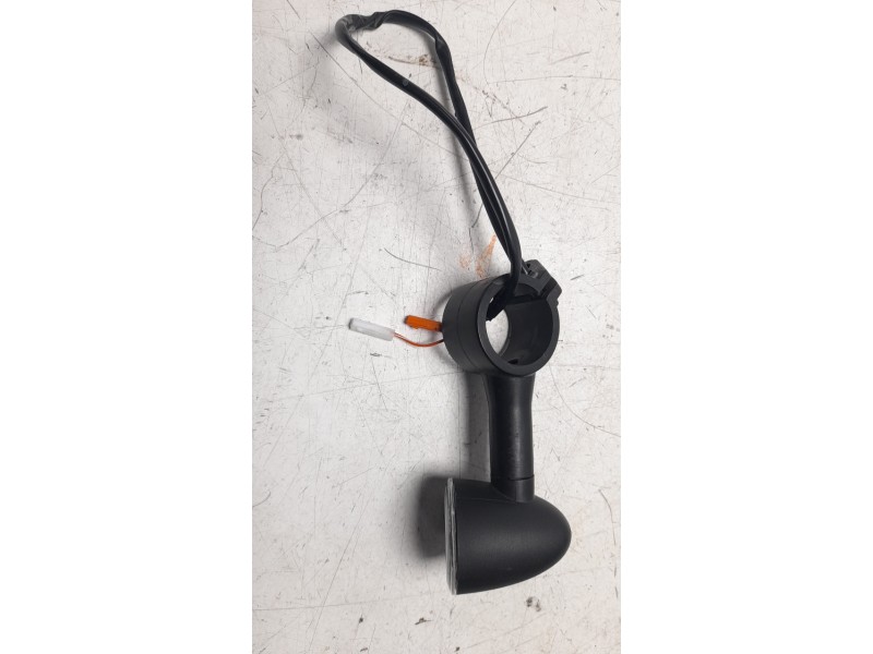 Recambio de piloto delantero izquierdo para honda cl cl500 (pc67) referencia OEM IAM 33450K3SJA1  