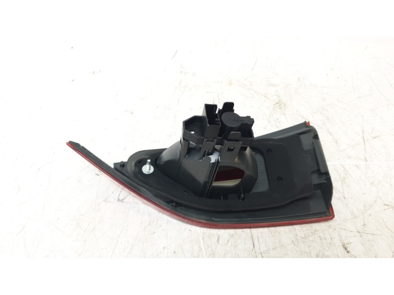 Recambio de piloto trasero izquierdo interior para bmw x1 (e84) sdrive 18 d referencia OEM IAM 63212992479 03427600 103F06241777