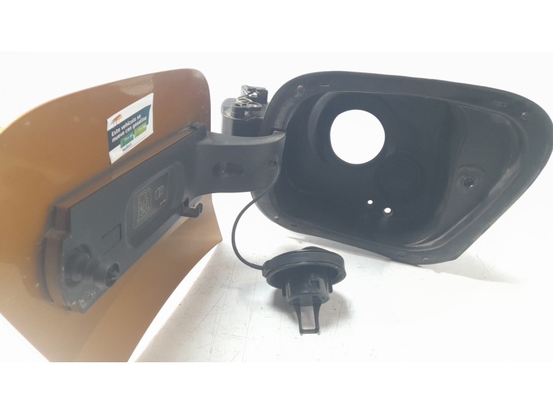 Recambio de tapa exterior combustible para opel crossland x / crossland (p17, p2qo) 1.2 (75) referencia OEM IAM 13461777  