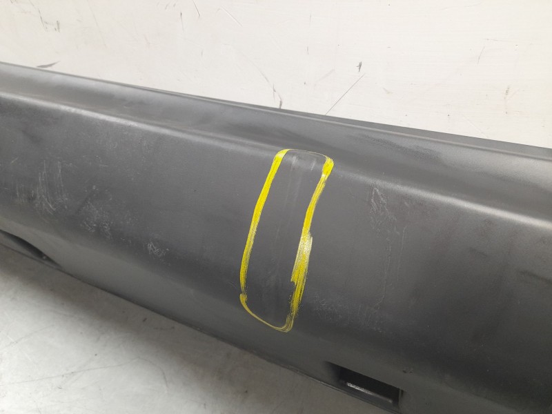 Recambio de estribo lateral para suzuki vitara 1.5 strong hybrid gle 2wd referencia OEM IAM 7724054P105PK  