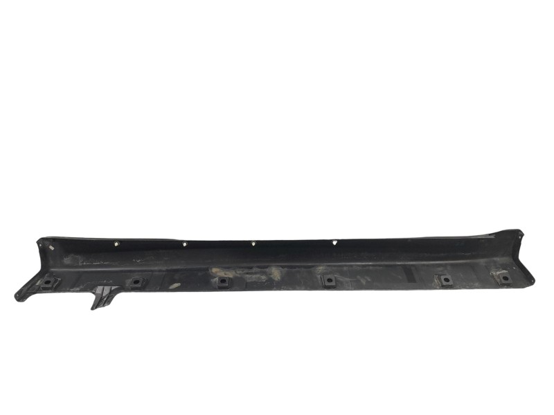 Recambio de estribo lateral para suzuki vitara 1.5 strong hybrid gle 2wd referencia OEM IAM 7724054P105PK  