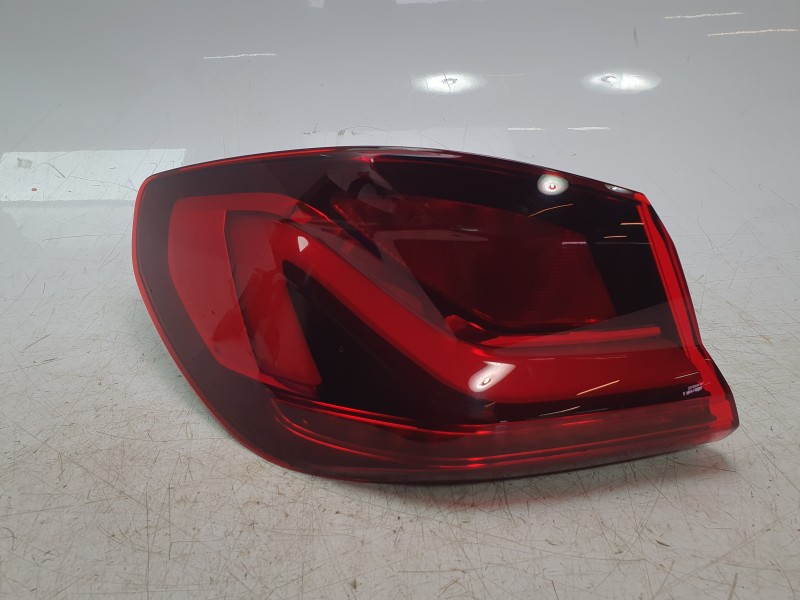 Recambio de piloto trasero izquierdo para bmw 1 (f40) 118 d referencia OEM IAM 63217450643 103F06410771 16690011