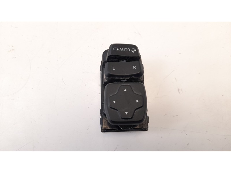 Recambio de mando retrovisor para hyundai kona 1.0 tgdi cat referencia OEM IAM 3K54801000  