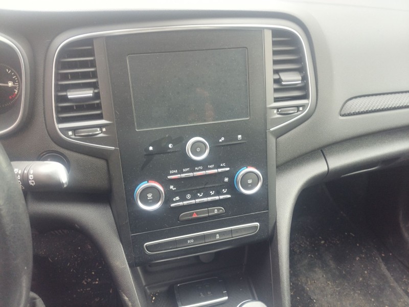 Recambio de pantalla multifuncion para renault megane iv hatchback (b9a/m/n_) 1.5 dci 110 (b9a3) referencia OEM IAM   