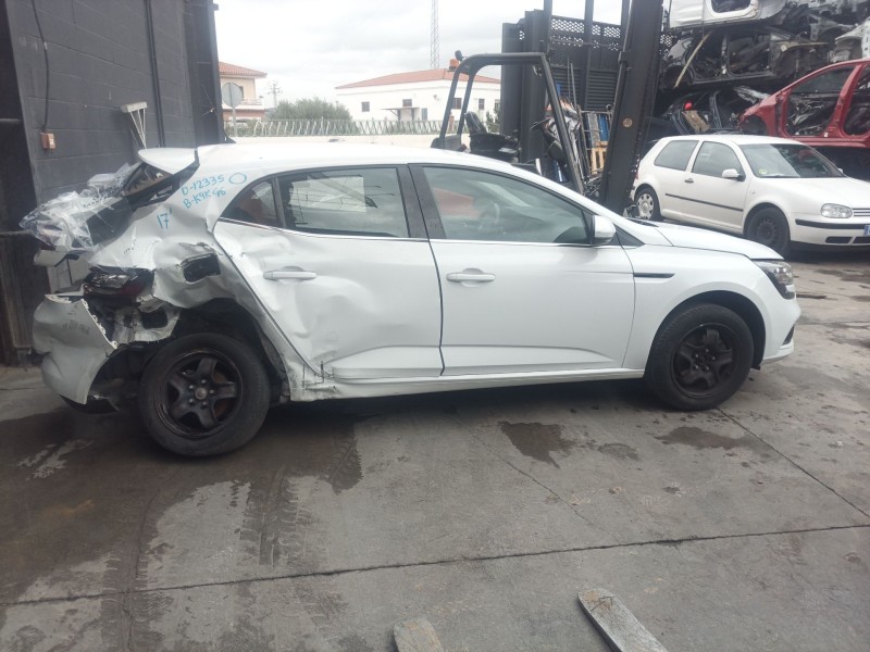 renault megane iv hatchback (b9a/m/n_) del año 2017