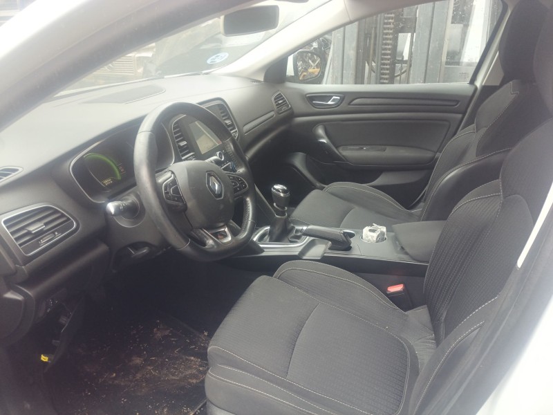 renault megane iv hatchback (b9a/m/n_) del año 2017