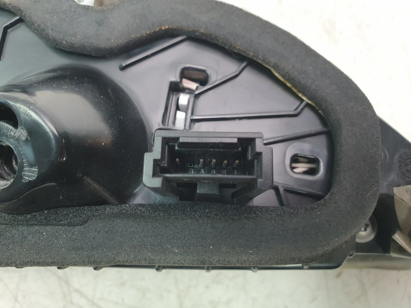 Recambio de piloto trasero izquierdo interior para bmw 1 (f40) 118 d referencia OEM IAM 63217450651 647000 
