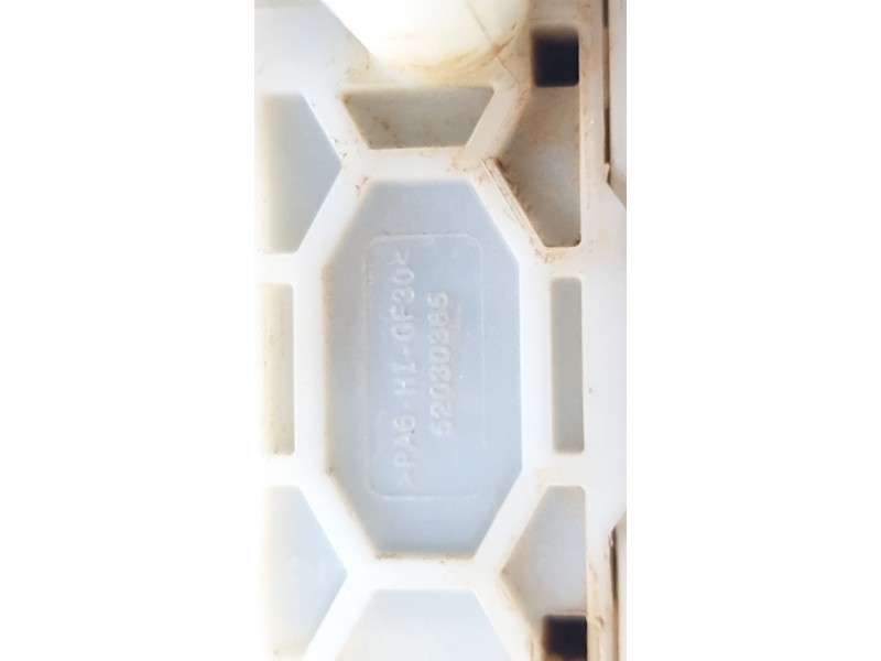 Recambio de maneta exterior porton para jeep renegade suv (bu, b1, bv) 1.6 referencia OEM IAM 52030365  