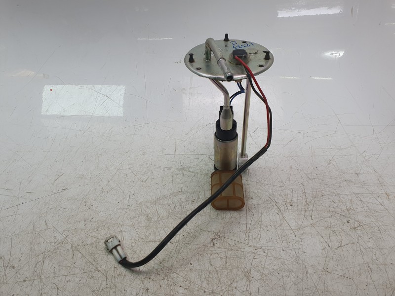 Recambio de bomba combustible para piaggio porter caja/chasis 1.3 16v referencia OEM IAM 2321087511 1961002312 