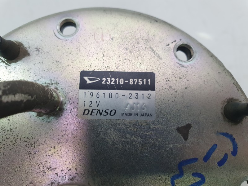 Recambio de bomba combustible para piaggio porter caja/chasis 1.3 16v referencia OEM IAM 2321087511 1961002312 