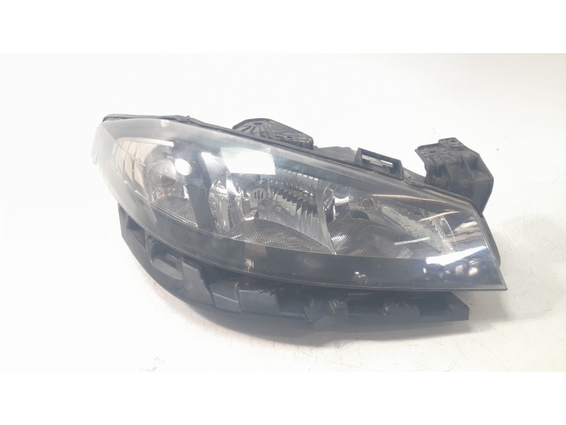 Recambio de faro derecho para renault laguna ii (bg0/1_) 1.6 16v (bg1g, bg1h) referencia OEM IAM 8200481197 10119810001 11804704