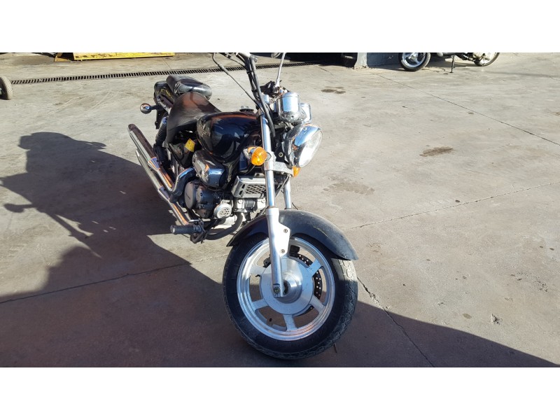 hyosung gv 125 classic del año 2004